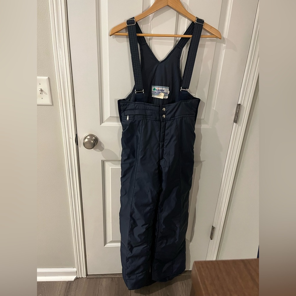 Vintage The Aspen Collection Snowpants, Insulated Snow Bibs, Navy, 1970s, Small